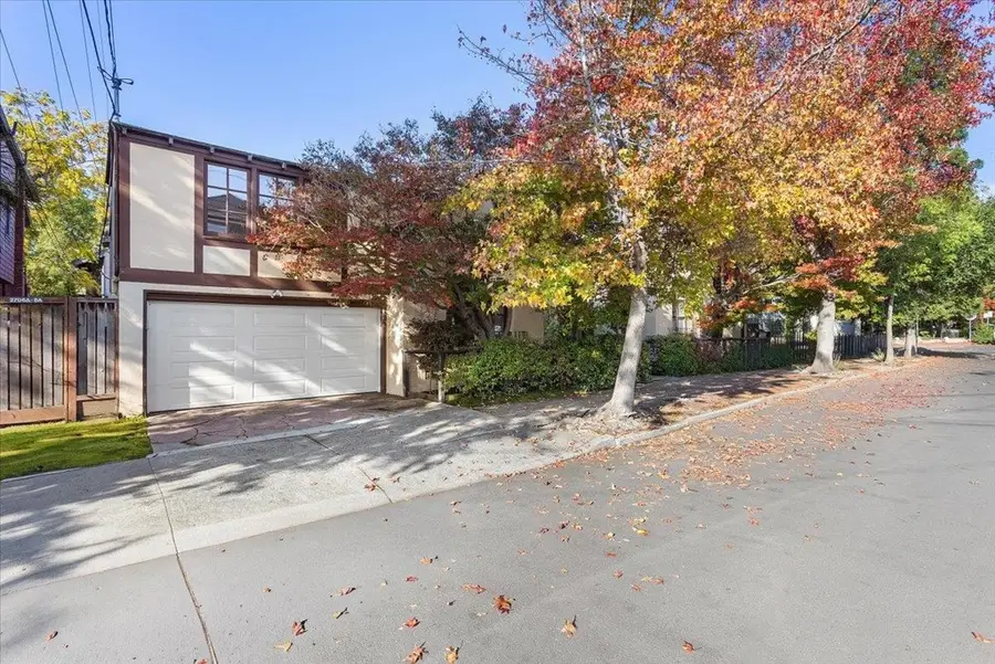2702 Dana St, Berkeley, CA 94705 - Image #3
