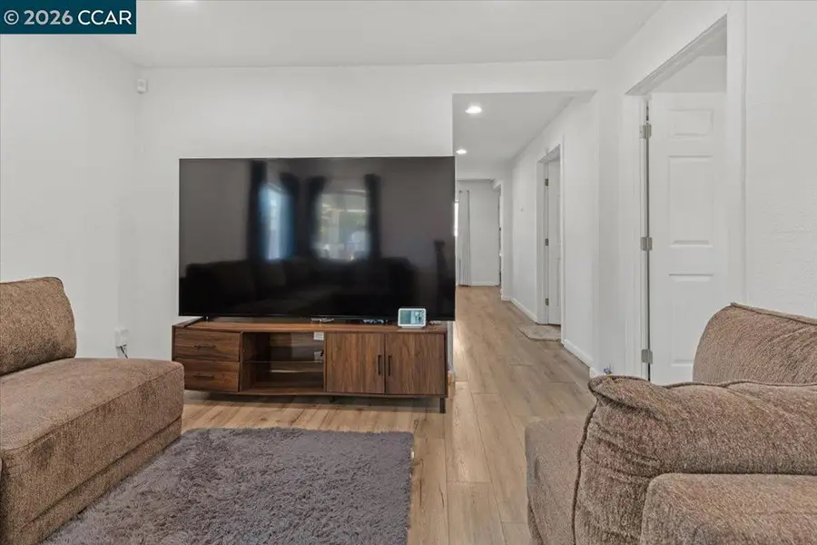 2008 Cavallo Rd, Antioch, CA 94509 - Image #2