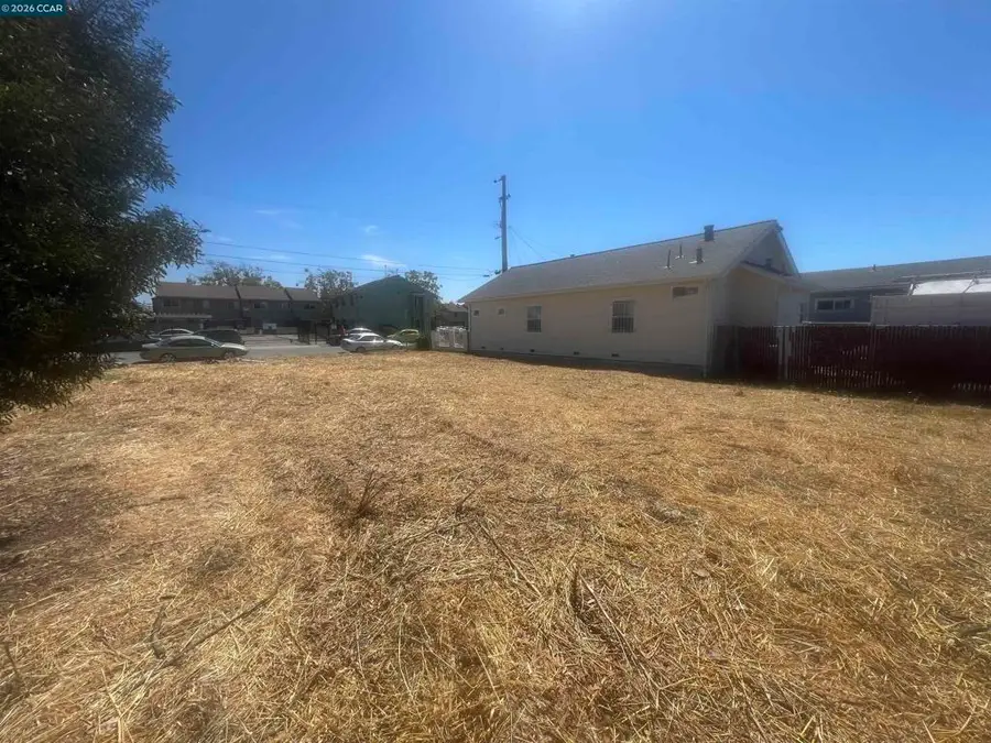 549 6th St, Richmond, CA 94801 - #3