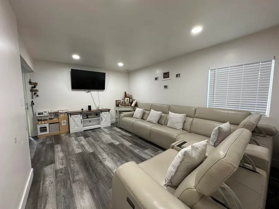 418 Douglas Ave, Oakland, CA 94603 - #3