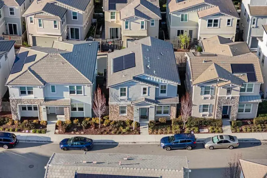 2933 2933 Stringham Way, Dublin, CA 94568 - #2