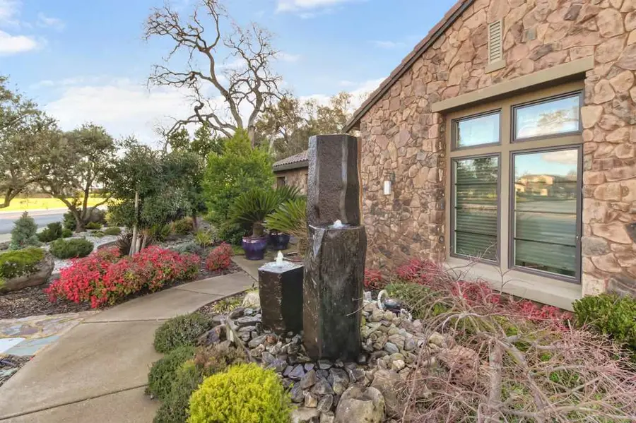 3321 Greenview Dr, El Dorado Hills, CA 95762 - Image #2