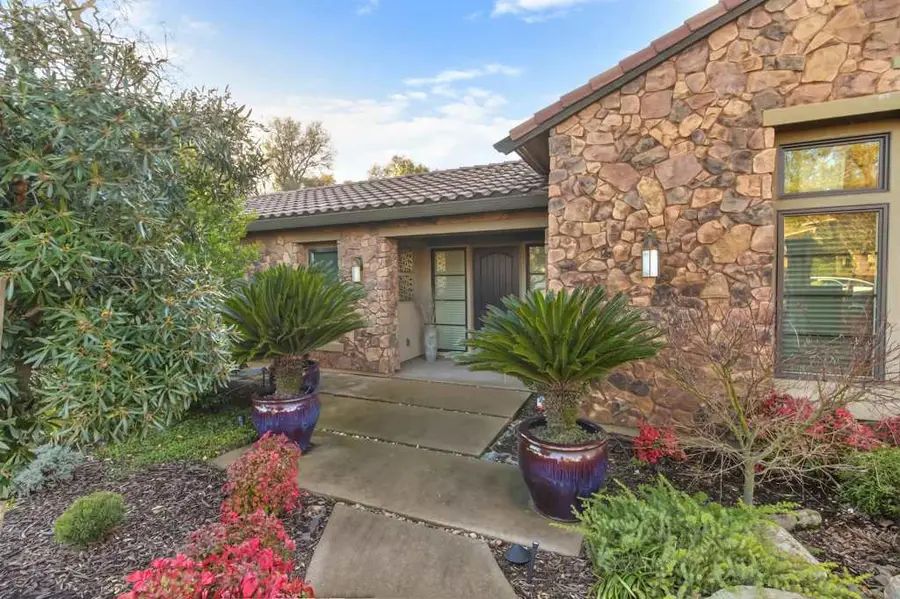 3321 Greenview Dr, El Dorado Hills, CA 95762 - Image #3