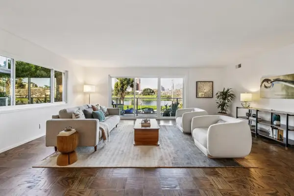 2324 Lakeshore Ave, Oakland, CA 94606