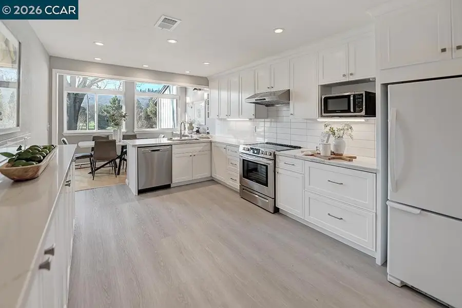 999 Terra California Dr #2, Walnut Creek, CA 94595 - Image #2