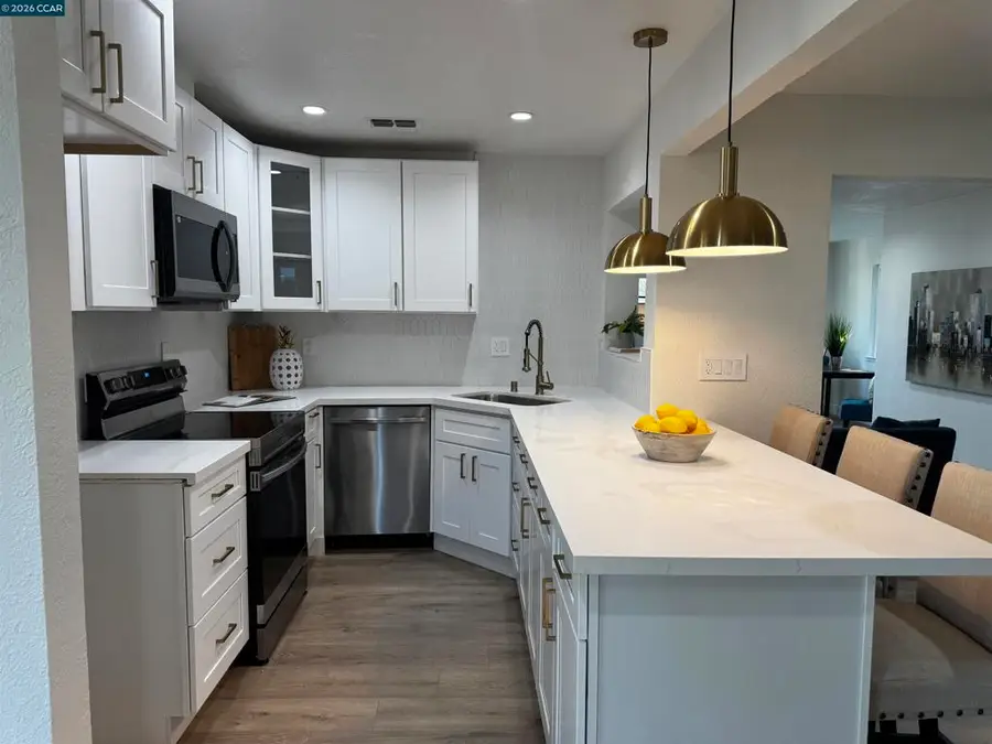 714 Fordham Dr, Stockton, CA 95210 - Image #3