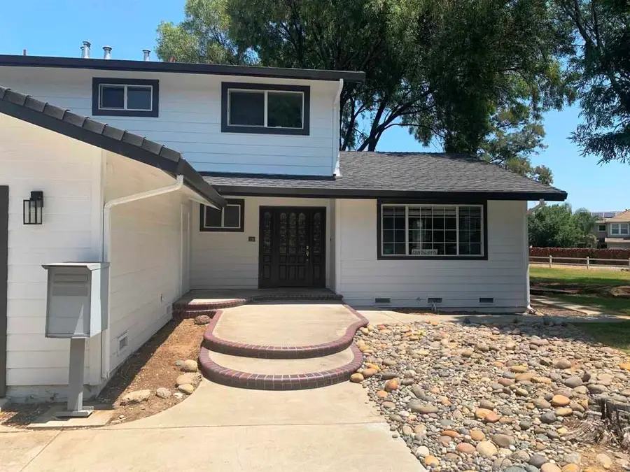 320 Fairview Ave, Brentwood, CA 94513 - Image #2