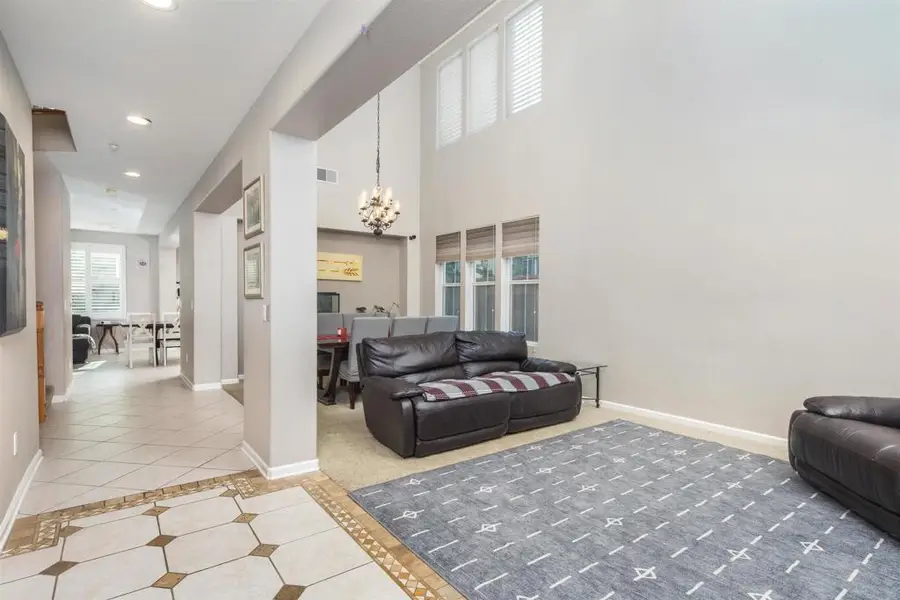 1382 Clay Ct, Brentwood, CA 94513 - Image #3