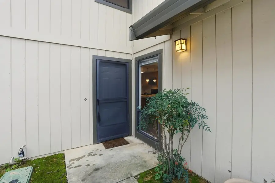 3401 Bermuda #6, Davis, CA 95616 - #3