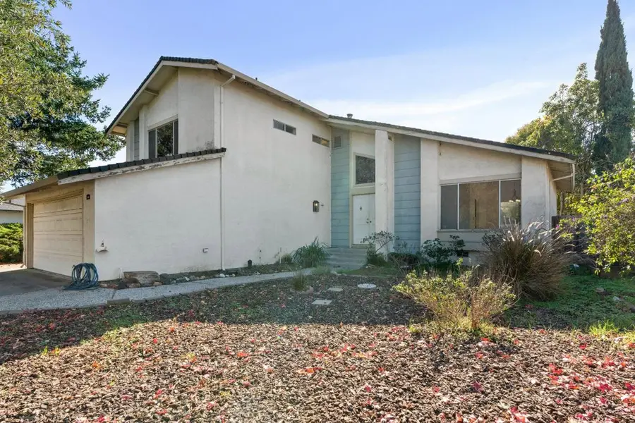 1204 Stirling Dr, Rodeo, CA 94572 - Image #2