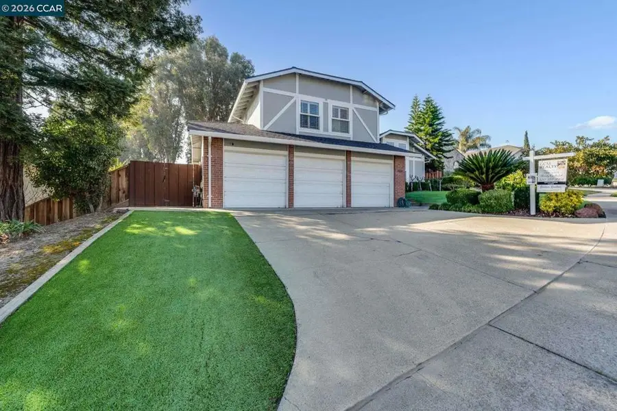 8240 Rhoda Ave, Dublin, CA 94568 - #2