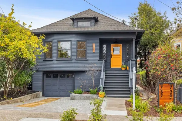 737 737 61st St, Oakland, CA 94609