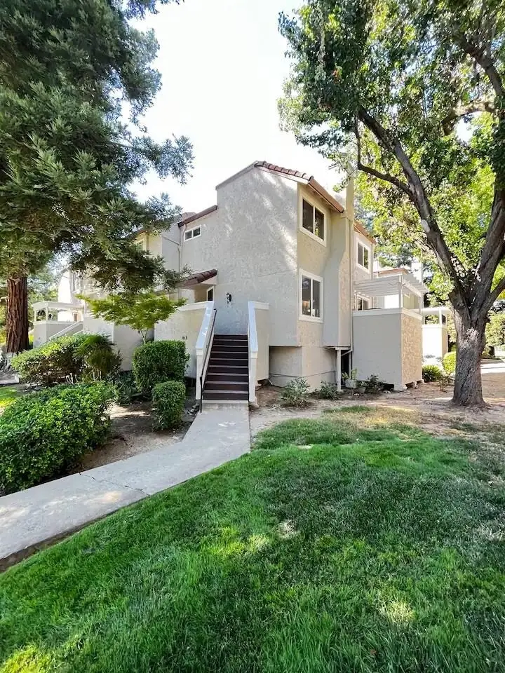 3164 Swallows Nest Dr, Sacramento, CA 95833 - Image #1