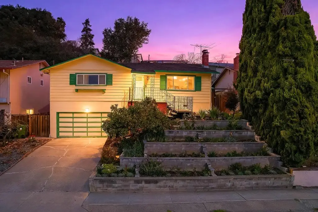 19560 Stanton Ave, Castro Valley, CA 94546 - Image #1