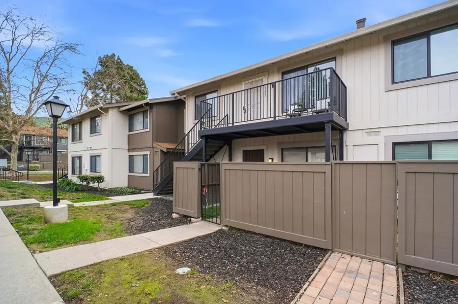 165 Aurora Plz, Union City, CA 94587 - #2