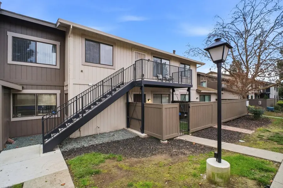 165 Aurora Plz, Union City, CA 94587 - #3
