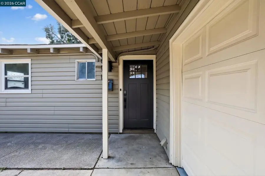 629 S Murdock Ave, Willows, CA 95988 - Image #2