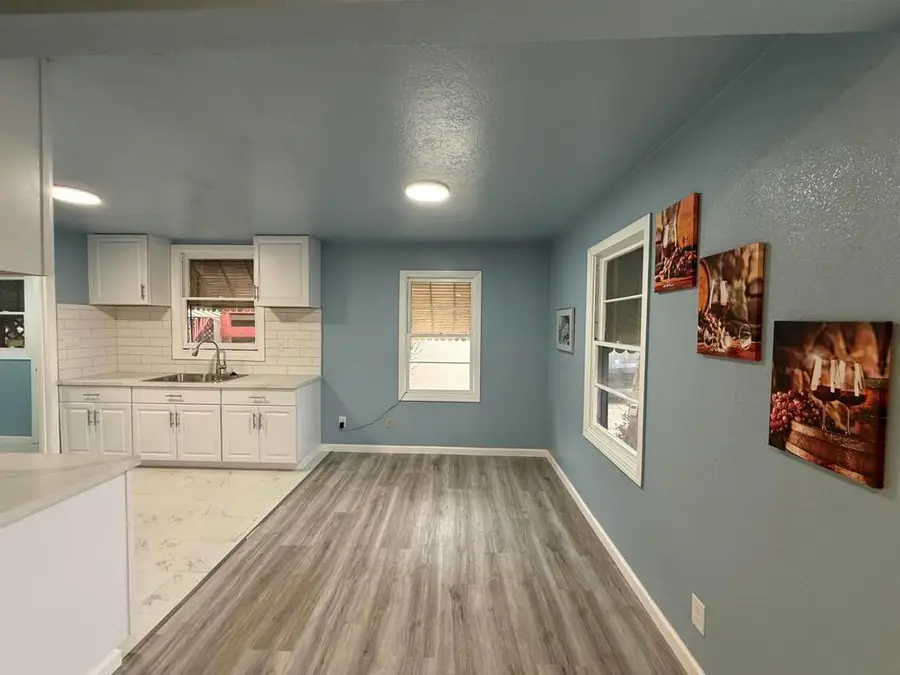 5500 Fruitridge Rd, Sacramento, CA 95820 - Image #3