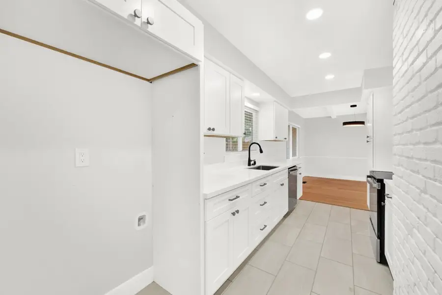 3690 Cowell Rd, Concord, CA 94518 - Image #3