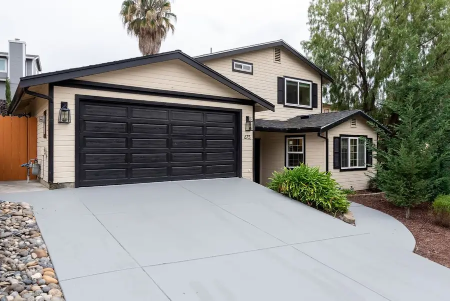 675 Alquire Pkwy, Hayward, CA 94544 - Image #3