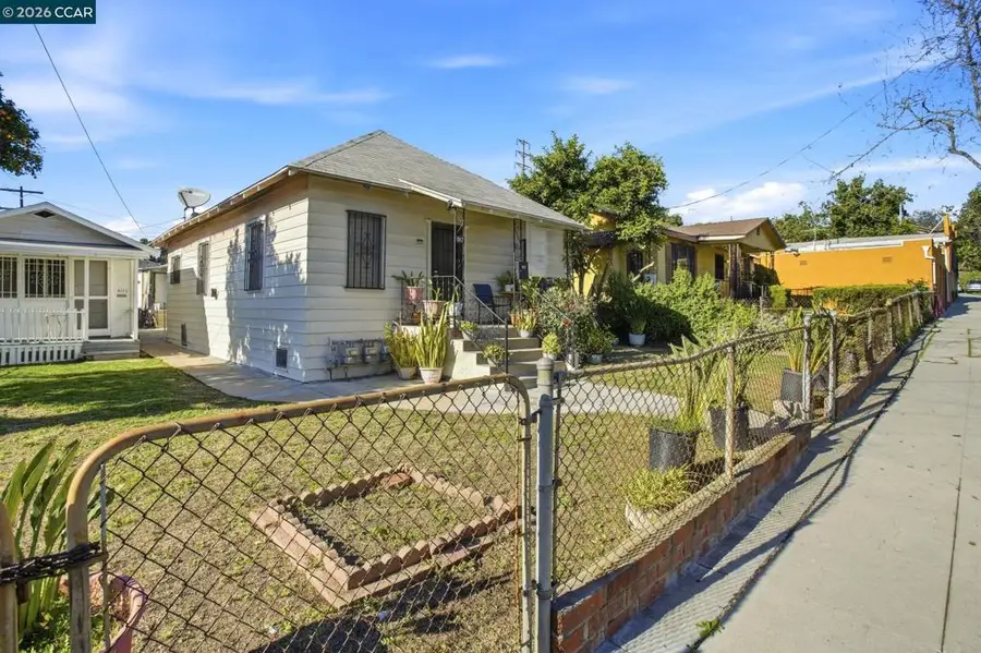 917 N Mott St, Los Angeles, CA 90033 - Image #2