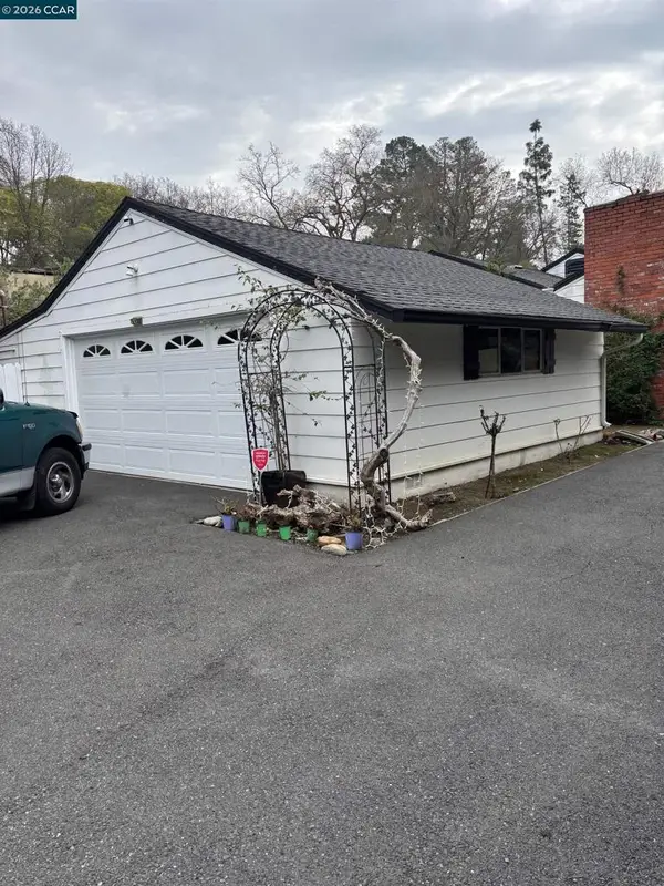 40 Oak Knoll Loop, Walnut Creek, CA 94596