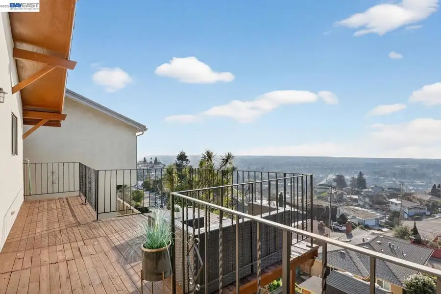 16605 Rolando Ave, Castro Valley, CA 94578 - #2