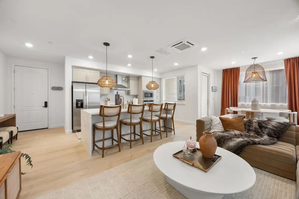 3281 Eagle Ct Dr #201, San Jose, CA 95117 - #1