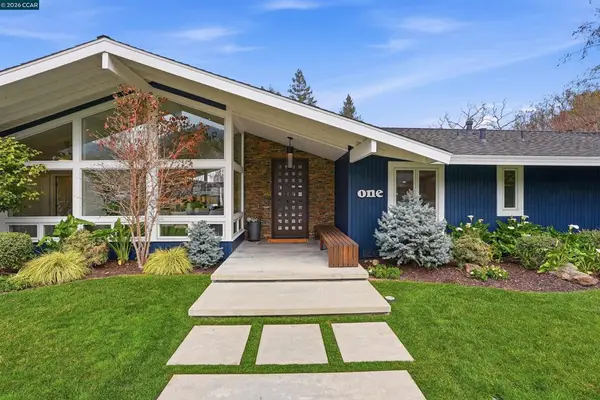 1 Green Acres Ct, Lafayette, CA 94549