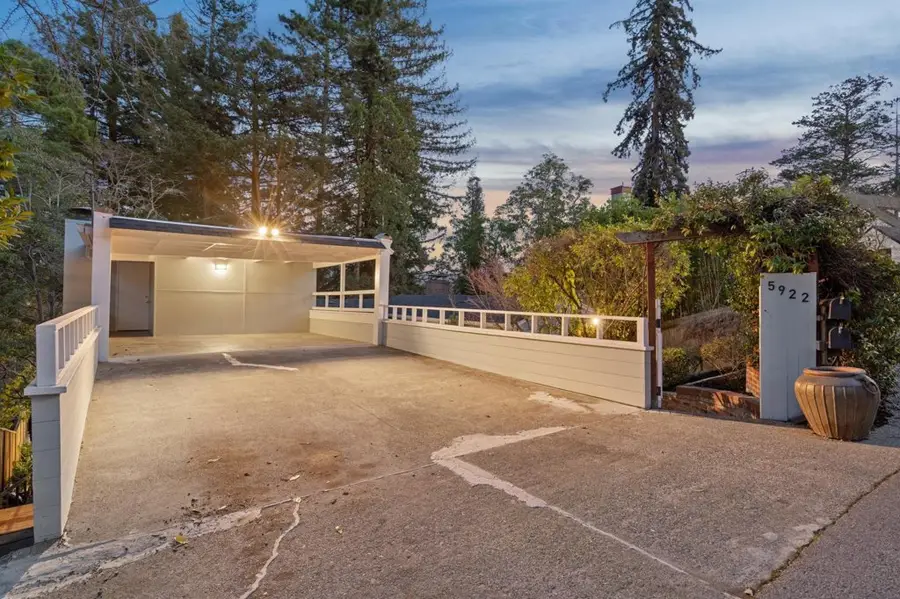 5922 Bruns Ct, Oakland, CA 94611 - Image #2