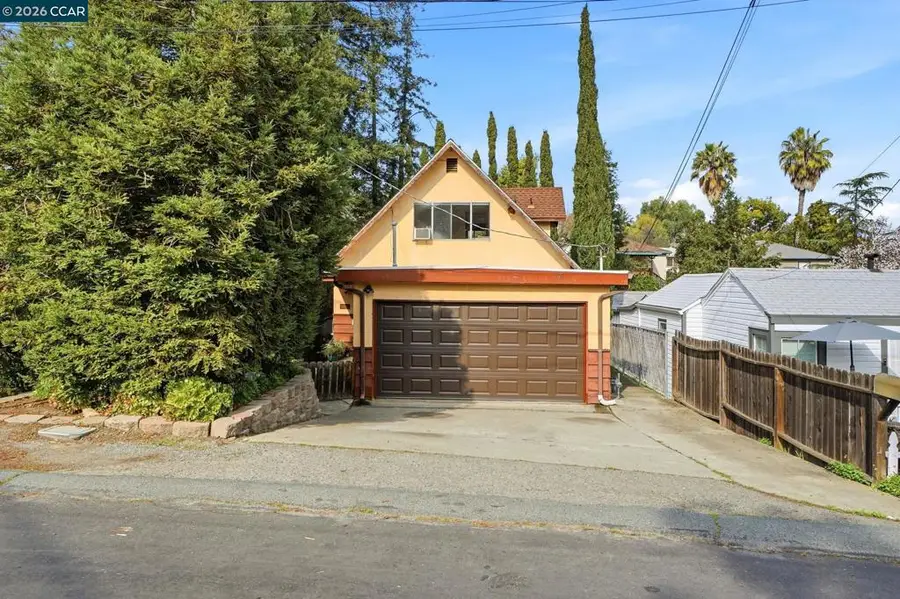 871 Merle Ave, Martinez, CA 94553 - #2