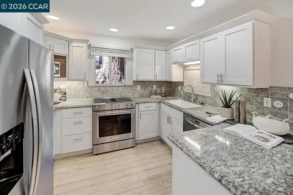 3437 Tice Creek Dr #1, Walnut Creek, CA 94595