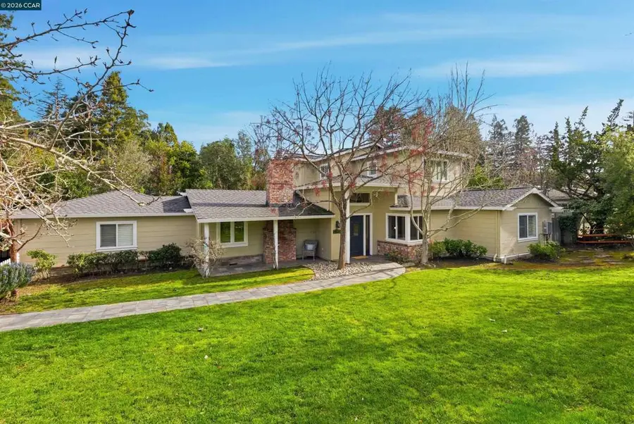 82 Sleepy Hollow Ln, Orinda, CA 94563 - Image #3