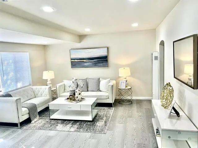 25696 Lander Ave, Hayward, CA 94544 - #2