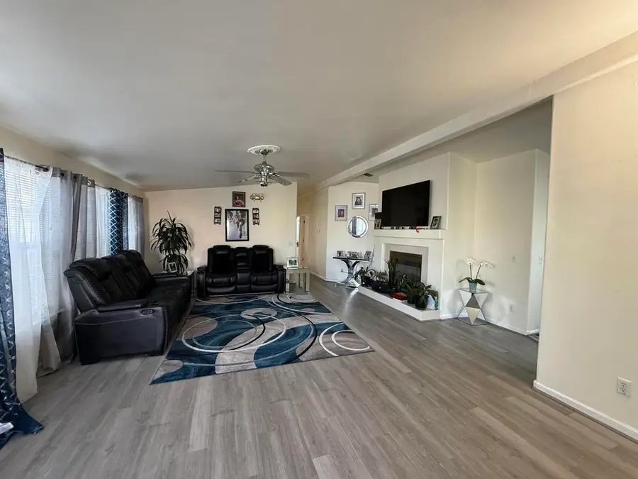 1225 Vienna Dr, Sunnyvale, CA 94089 - Image #2