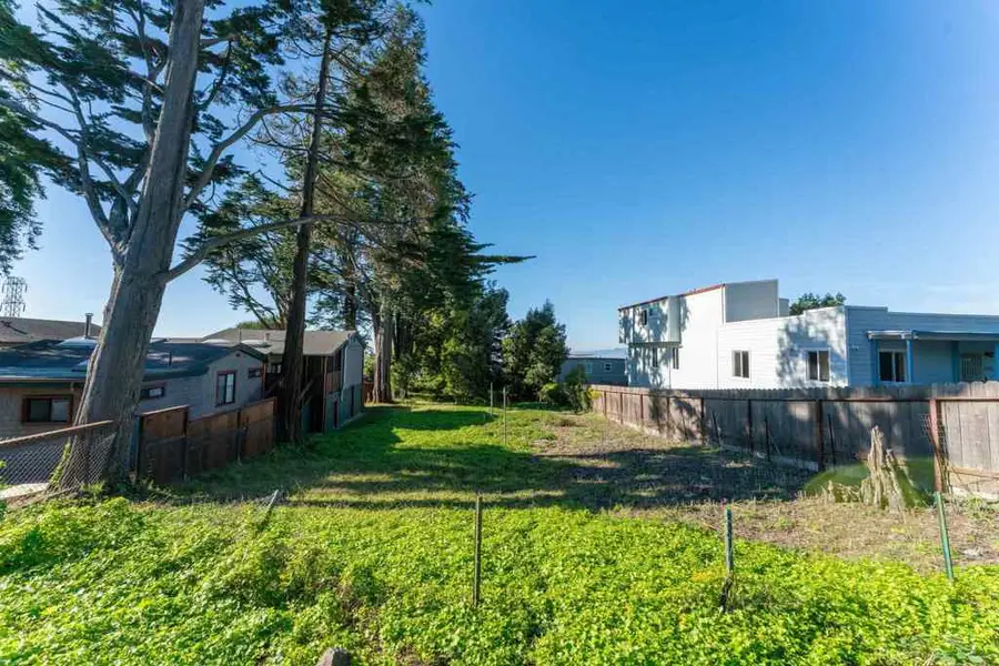 911 Clark Pl, El Cerrito, CA 94530 - #2