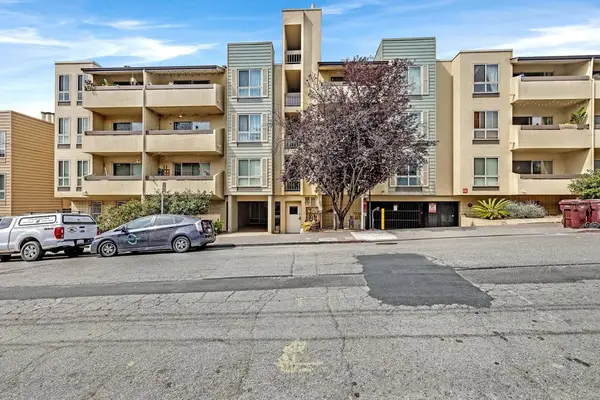77 77 Fairmount Ave #220, Oakland, CA 94611