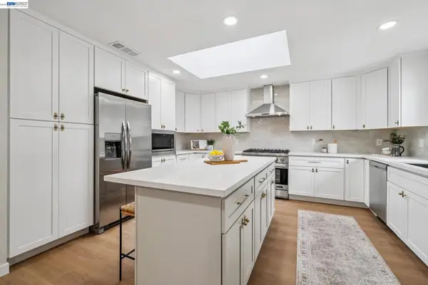 31286 31286 Santa Rita Way, Union City, CA 94587