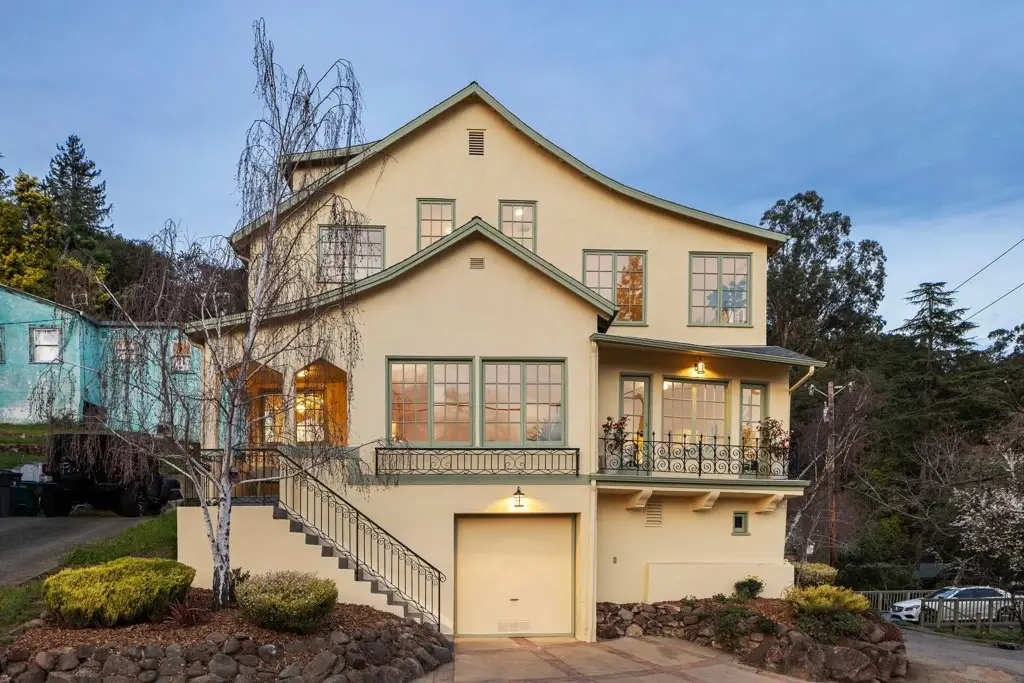 268 268 Capricorn Ave, Oakland, CA 94611 - #1