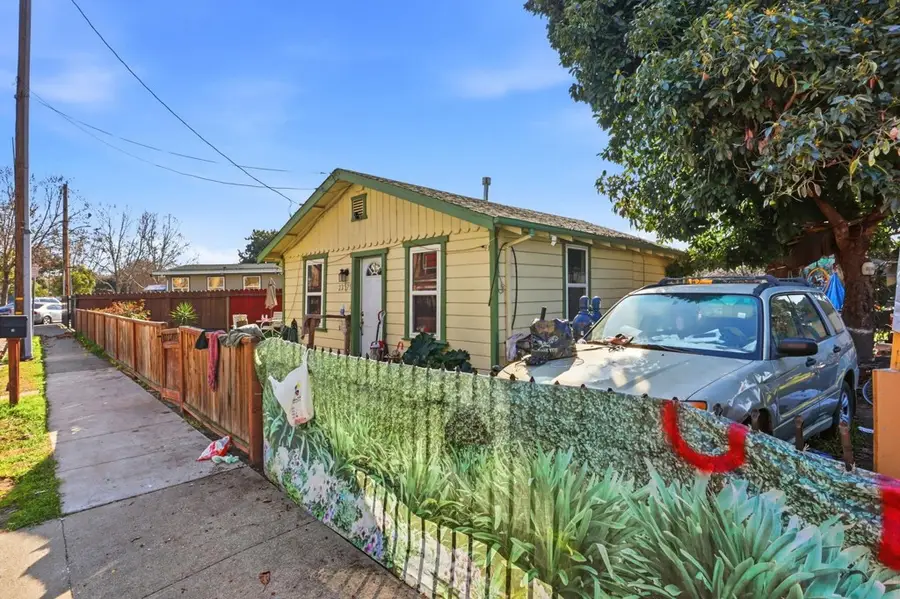 22575 22575 Amador St, Hayward, CA 94541 - #3