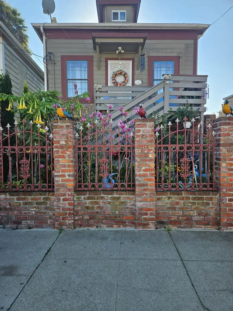 2745 2745 E 10th St, Oakland, CA 94601 - #1