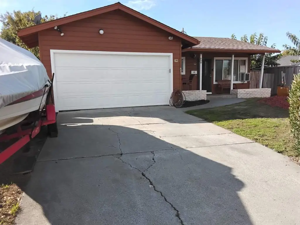 734 Overland, San Jose, CA 95111 - #1