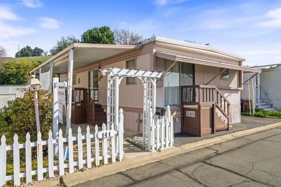 141 141 Scenic Dr, Concord, CA 94518 - #3