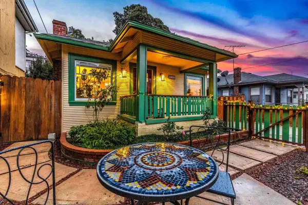 3042 3042 60th Ave, Oakland, CA 94605