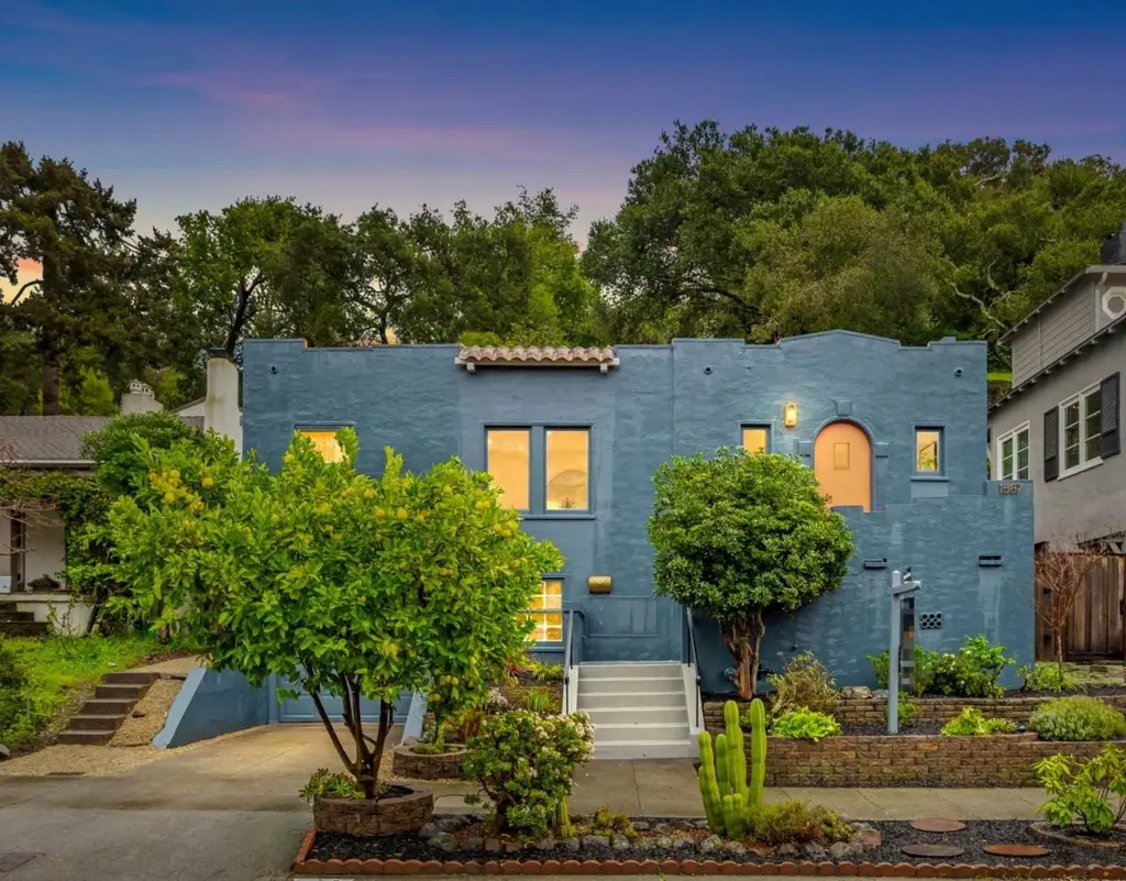 1587 Trestle Glen Rd., Oakland, CA 94610 - #1