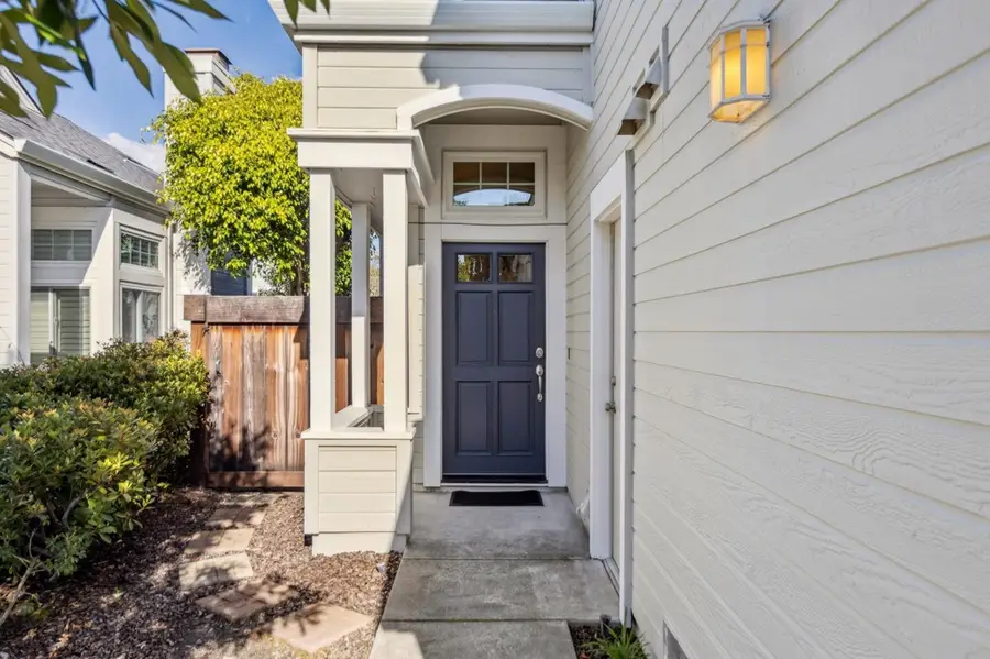 423 423 Mcdonnel Road, Alameda, CA 94502 - #2