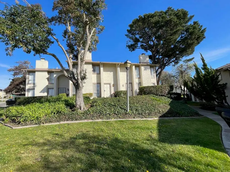 61 61 Greenview Ln, Richmond, CA 94803 - #2