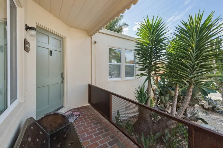 674 674 35th St., Richmond, CA 94805 - #3