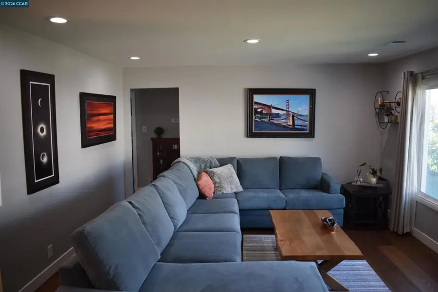 136 136 Pacific Ave, Pacifica, CA 94044 - #3