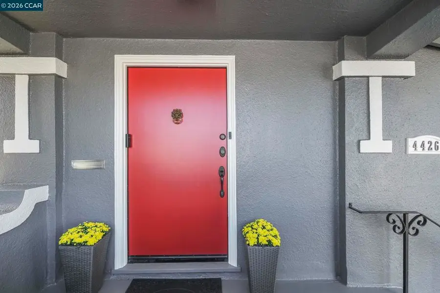 4426 4426 Park Blvd, Oakland, CA 94602 - #3